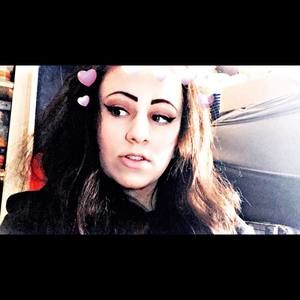 Meet your Posher, Sierra